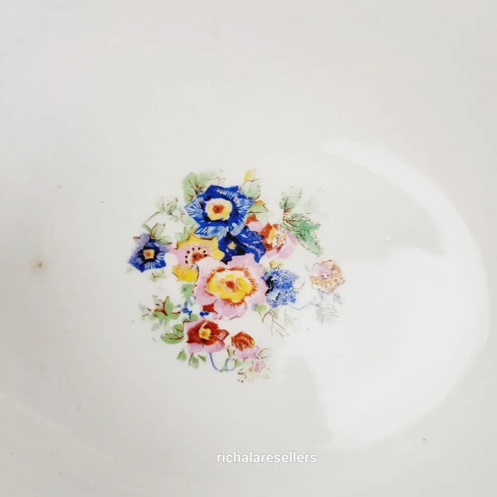 W.H. Grindley Marjorie Oval vegatable Bowl 9